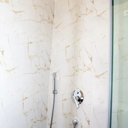 Apartament Kaloj *